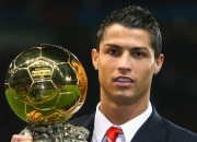 开云体育登录-从密尔沃基到世界舞台，霍勒迪的防守艺术如何重塑比赛悬念