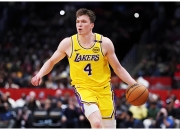 开云体育官网-关于湖人险胜德国男篮，戈贝尔爆发神勇的信息