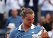 开云体育直播-包含年终总决赛力克拉沃尔杯，兹维列夫带队取胜的词条