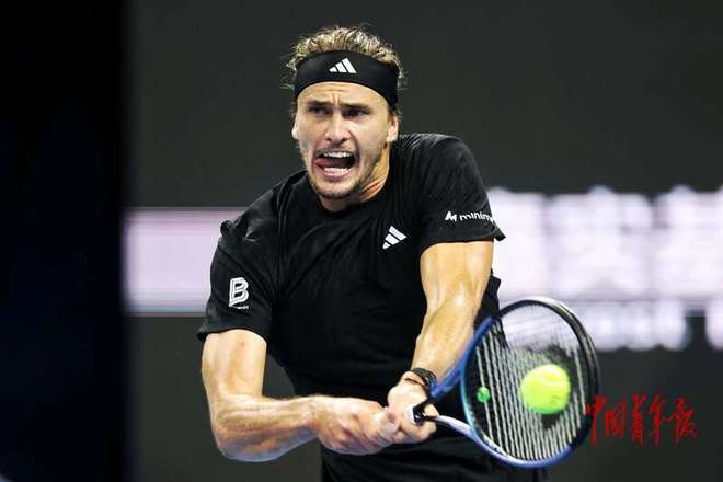 关于西班牙网球队爆冷世界网球队,兹维列夫送出助攻的信息 关于西班牙网球队爆冷世界网球队,兹维列夫送出助攻的信息