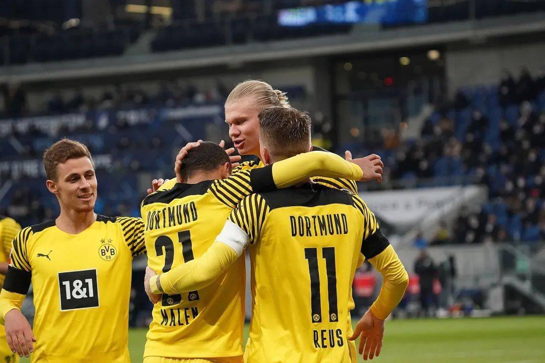 罗伊斯迅速破门,多特蒙德如梦得胜的简单介绍 罗伊斯迅速破门,多特蒙德如梦得胜的简单介绍