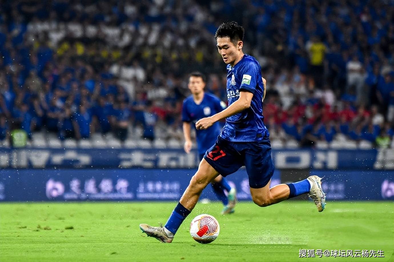 赛季中突如其来的大新闻,球坛一时轰动的简单介绍 赛季中突如其来的大新闻,球坛一时轰动的简单介绍