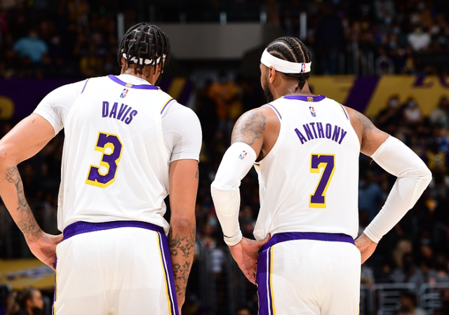 华姆斯攻破对手球门,帮助球队取得关键胜利 华姆斯攻破对手球门,帮助球队取得关键胜利