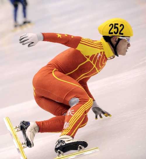 斯图加特取胜辛酸,坚韧搏击赛场英姿飒爽 斯图加特取胜辛酸,坚韧搏击赛场英姿飒爽