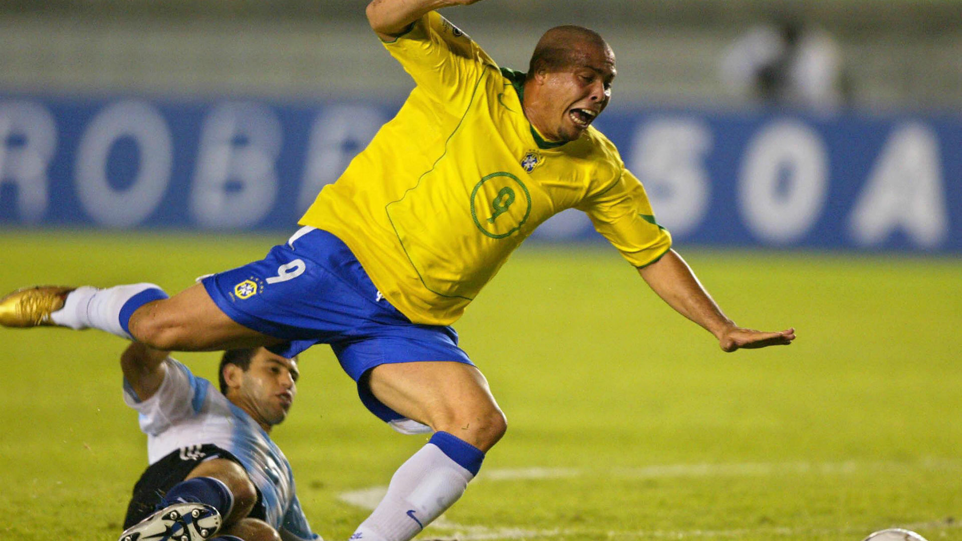 华盛奇帽戏法,帮助球队取得胜利的简单介绍 华盛奇帽戏法,帮助球队取得胜利的简单介绍