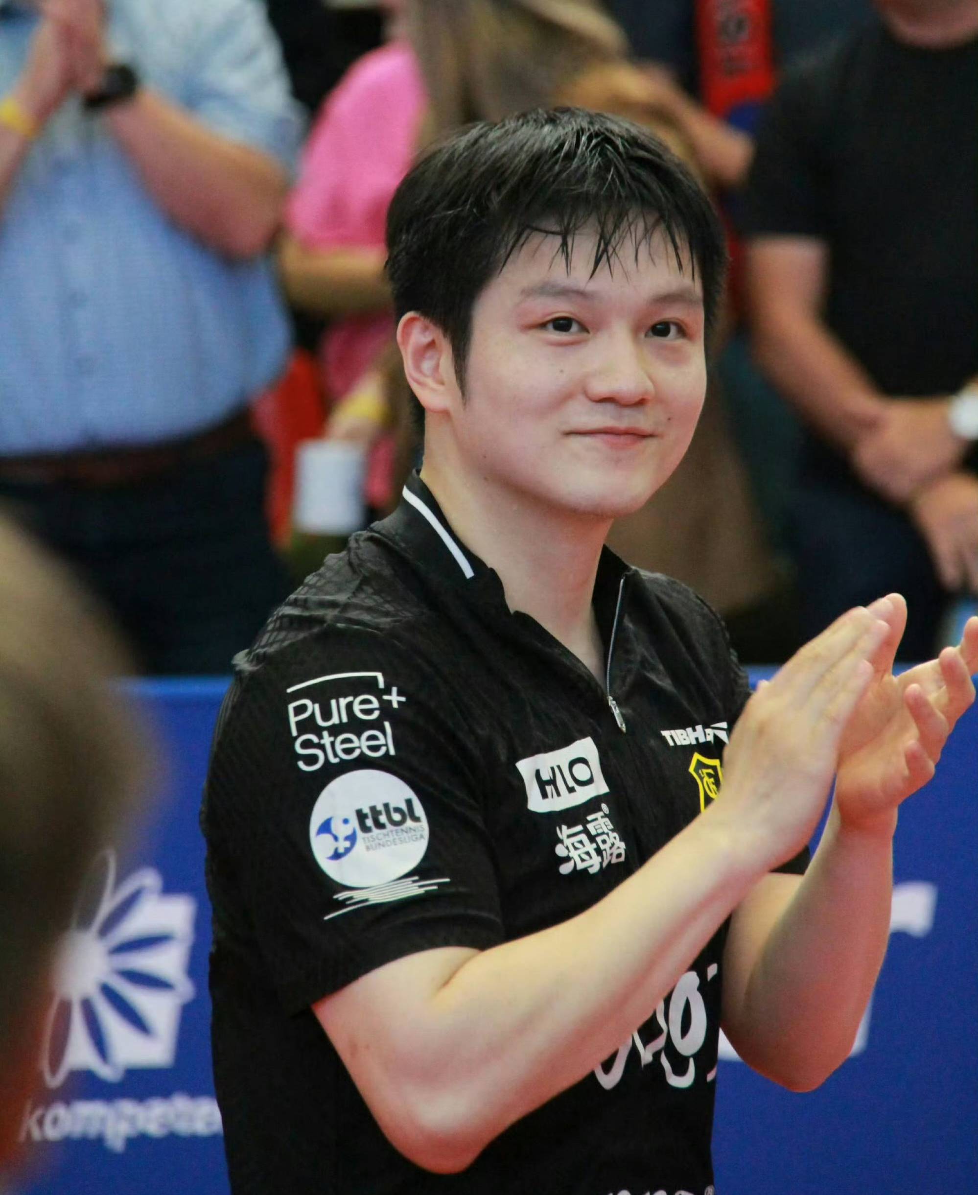 包含韩国队险胜瑞典队，樊振东高光表现的词条